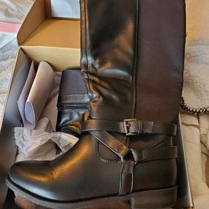 Lane Bryant boots. Size 8M. Brand new.